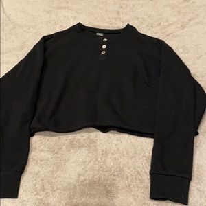 Black cropped sweater